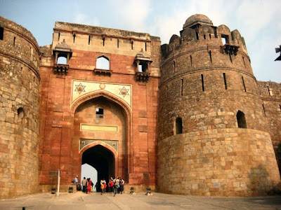 You are currently viewing 19 Famous Historical Places in India Must to Visit 