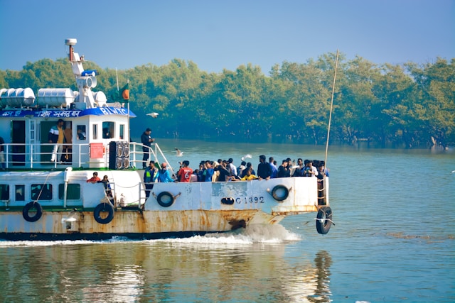 3 Soul-Soothing River Cruises in India 3 Soul-Soothing River Cruises in India