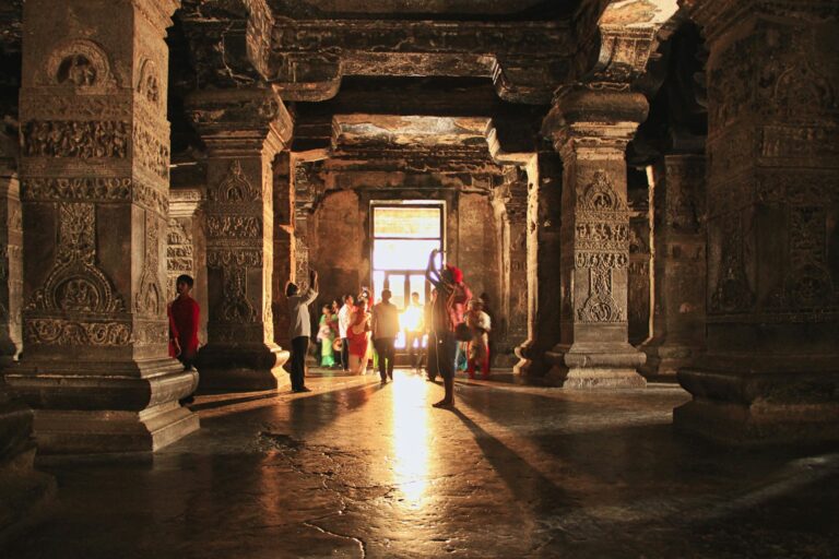 7 mind-blowing cave temples in India to visit